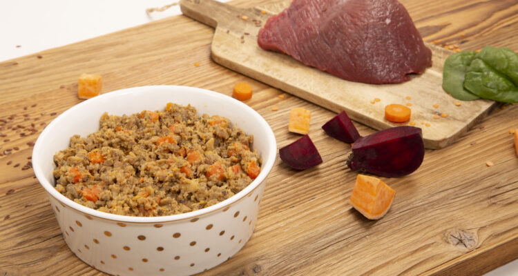 Karmy monobiałkowe dla psa